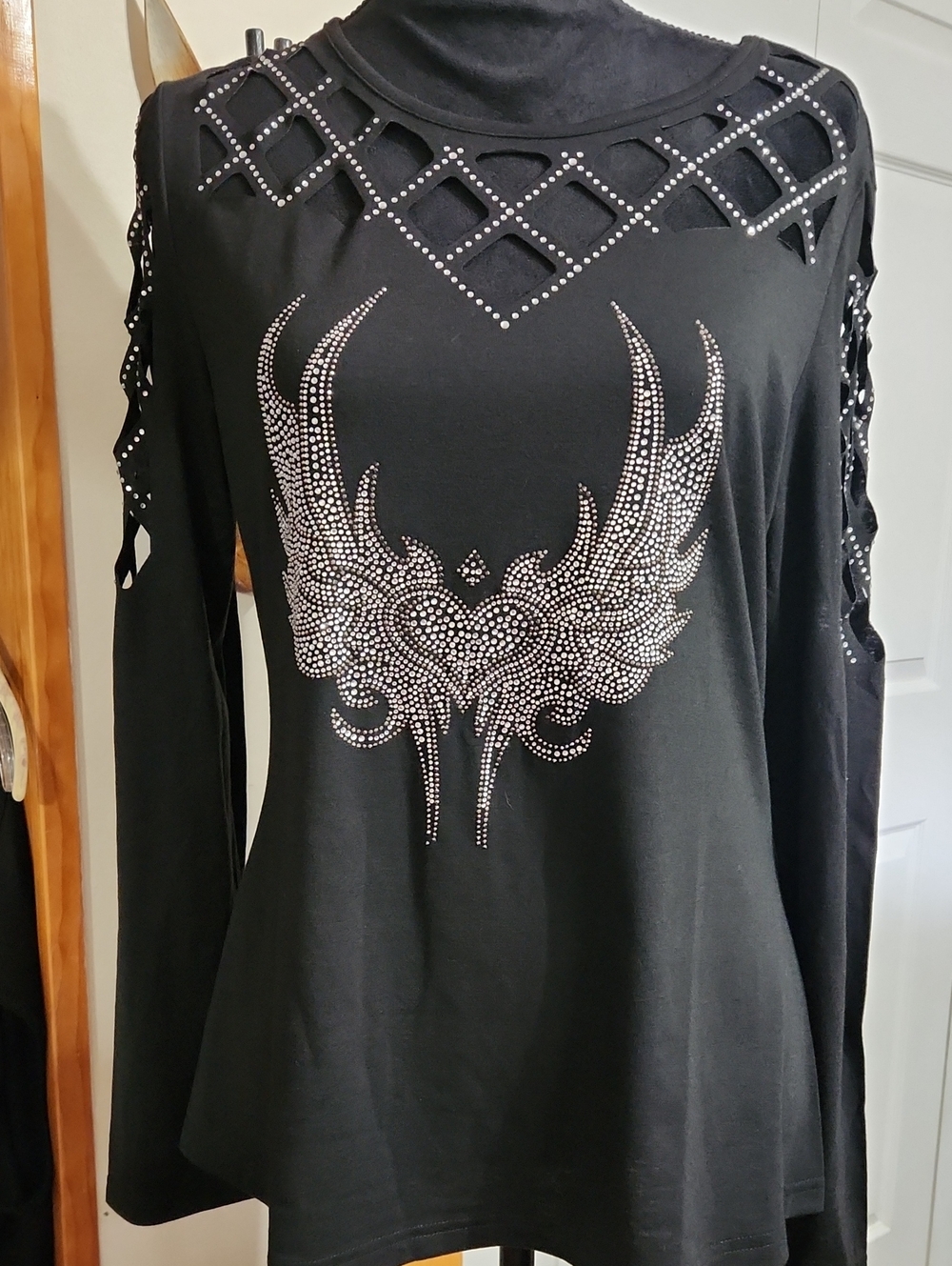 Black Rhinestone Wing Cut Out Sexy Long Sleeve Blouse